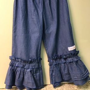 Ruffle Girl Women’s Triple Ruffle Denim Capri